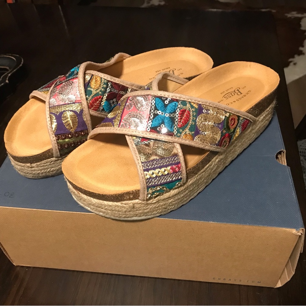 G.H. Bass & Co. Multicolor Embroidered Slide Sandals